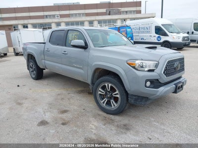 5TFDZ5BN7JX032742 TOYOTA TACOMA DOUBLE CAB V6 Photo 1
