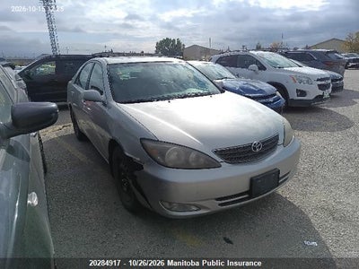 2003 TOYOTA CAMRY SE V6