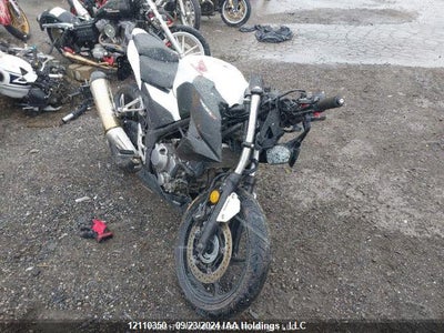 MLHNC5262F5100069 HONDA CB300 Photo 1