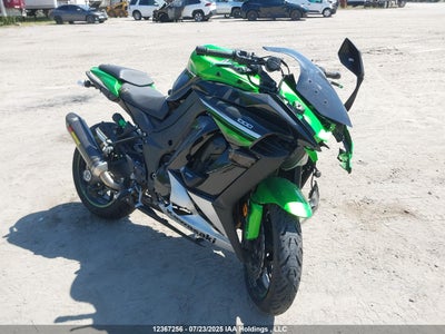 Hide VIN History Auto JKAZXCM13GA008647 - KAWASAKI ZX1000 2016