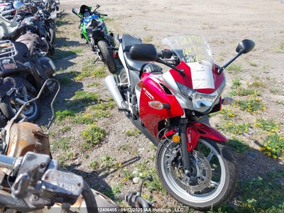 MLHMC4121B5000494 HONDA CBR250 Photo 1