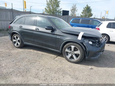 2022 Mercedes-Benz GLC 