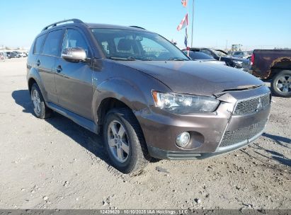 JA4JT3AX3DU605521 MITSUBISHI OUTLANDER Photo 1