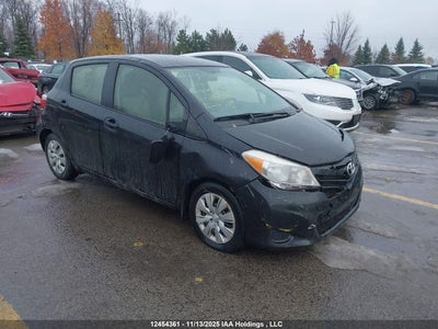 JTDKTUD30CD531157 TOYOTA YARIS Photo 1