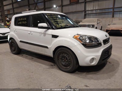 KNDJT2A69D7563703 KIA SOUL Photo 1