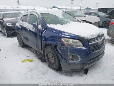3GNCJLSB4FL225793 CHEVROLET TRAX Photo 1