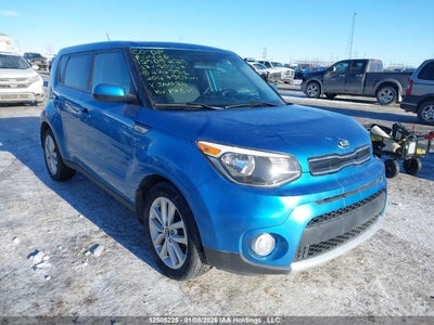 KNDJP3A53H7424951 KIA SOUL Photo 1