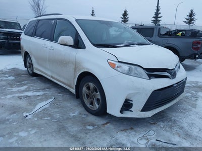 5TDKZ3DC9KS997116 TOYOTA SIENNA Photo 1