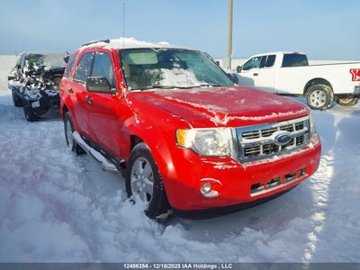 1FMCU03799KA31402 FORD ESCAPE Photo 1