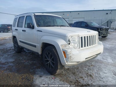 1C4PJMAK4CW158670 JEEP LIBERTY Photo 1
