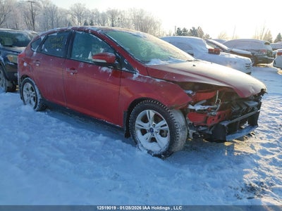 1FAHP3K26CL379982 FORD FOCUS Photo 1