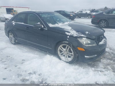 WDDGF8FB6CA685713 MERCEDES-BENZ C 250 Photo 1