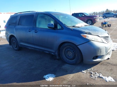 5TDKK3DC9ES418778 TOYOTA SIENNA Photo 1