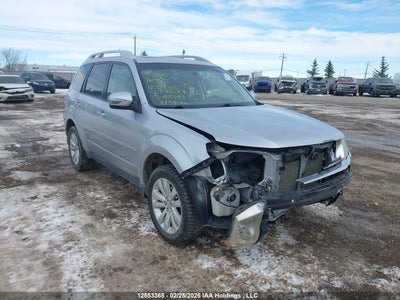 JF2SHCDC7CH405643 SUBARU FORESTER Photo 1