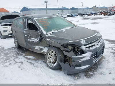 KMHDB85E99U043767 HYUNDAI ELANTRA TOURING Photo 1