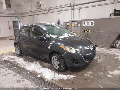 JM1DE1KY4E0181896 MAZDA MAZDA2 Photo 1