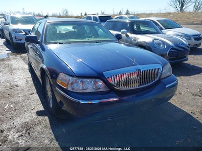 2LNHM82VX9X601389 LINCOLN TOWN CAR Photo 1