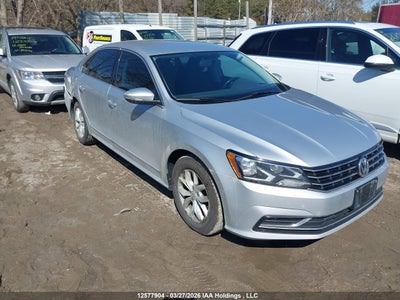1VWAT7A35HC082411 VOLKSWAGEN PASSAT Photo 1