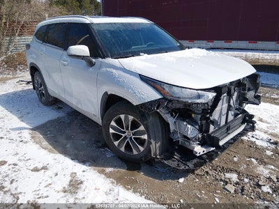 5TDKBRCH9TS696979 TOYOTA HIGHLANDER Photo 1