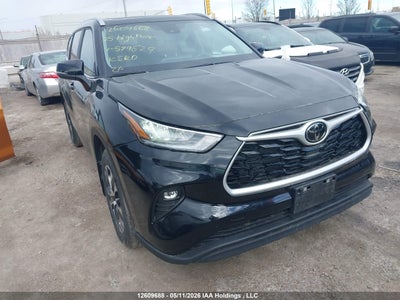 2025 Toyota Highlander 2.4 Le xle xse limited platinum Black Lot 111012609688 Vin 5TDKDRBH8SS579629