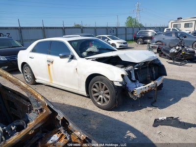 2012 Chrysler 300 3.6 Limited white Lot 111012614680 Vin 2C3CCACG7CH216077