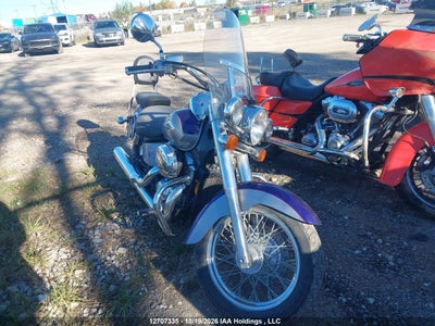 2002 HONDA VT750 CD