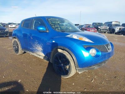 2011 NISSAN JUKE SV