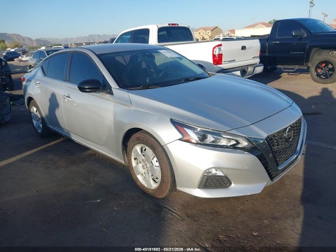 2021 Nissan Altima SR FWD