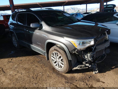 2017 GMC Acadia SLE-2