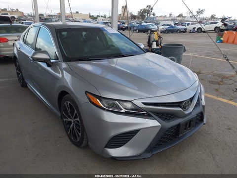 2018 Toyota Camry SE