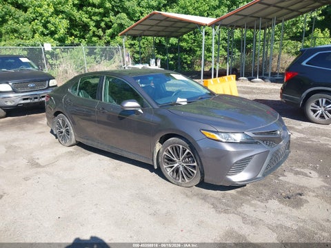2018 Toyota Camry SE