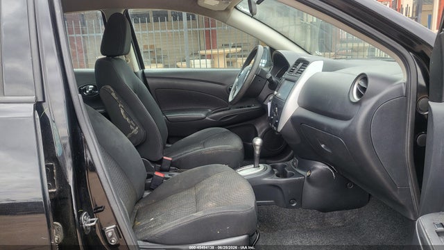 2019 Nissan VERSA 1.6 SV — фото 5