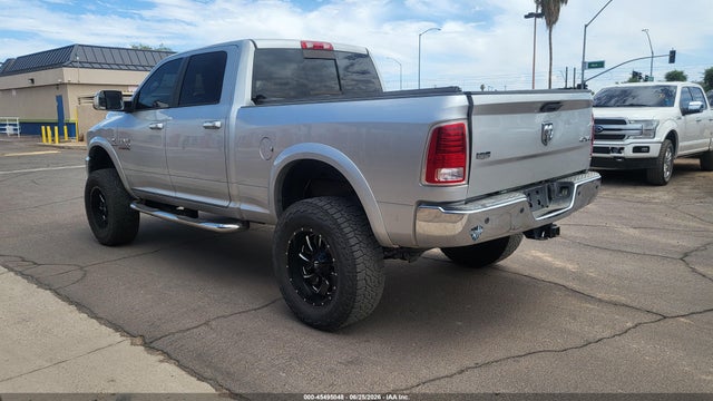 2015 RAM 2500 LARAMIE 照片 3