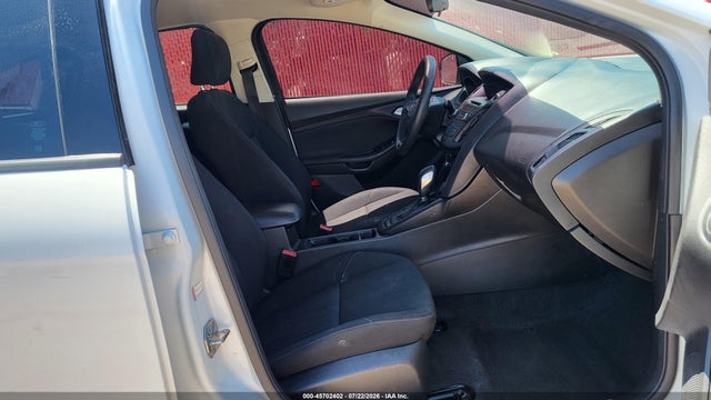 2017 FORD FOCUS SE 照片 5