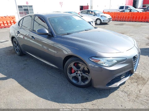 2018 Alfa Romeo Giulia RWD