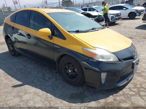 2015 Toyota Prius TWO