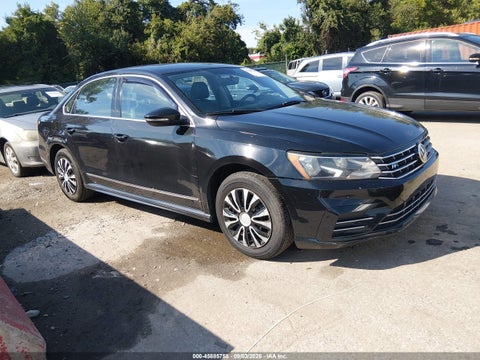 2017 Volkswagen Passat 1.8T R-Line