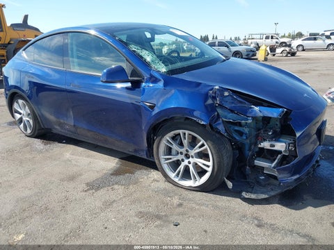 2022 Tesla Model Y Long Range Dual Motor All-Wheel Drive
