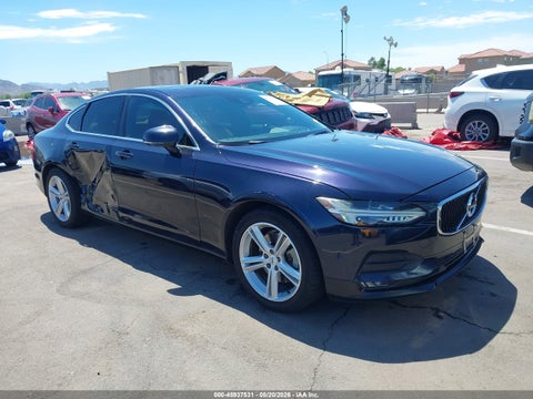 2017 Volvo S90 T5 Momentum