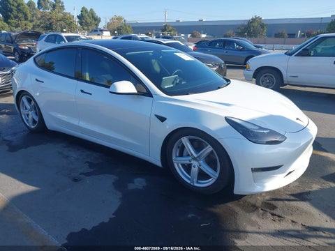 2022 Tesla Model 3 Long Range Dual Motor All-Wheel Drive