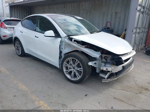 2024 Tesla Model Y Long Range Dual Motor All-Wheel Drive