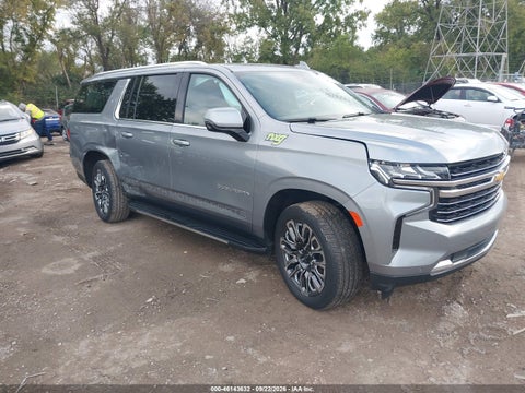 2023 Chevrolet Suburban 4WD LT