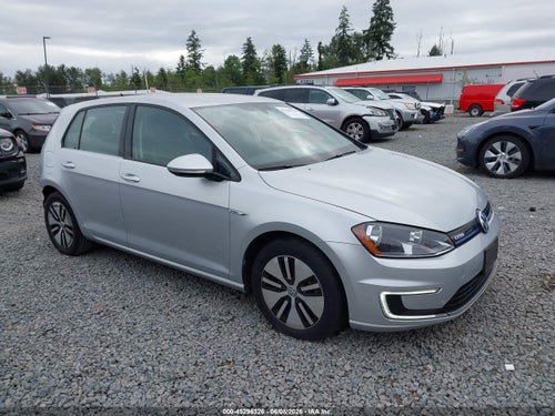 2016 Volkswagen E-Golf Se