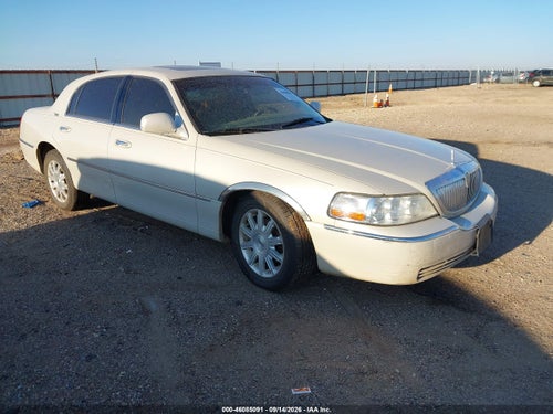 2006 Lincoln Town Car Signature Limited