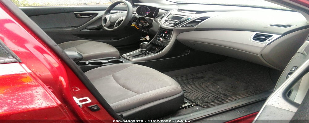5NPDH4AE7GH748740 2016 HYUNDAI ELANTRA photo no. 5