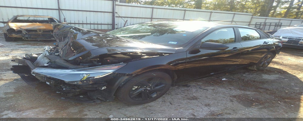 KMHLM4AG0NU348039 2022 HYUNDAI ELANTRA photo no. 2