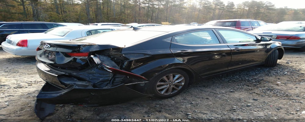 KMHDH4AE9FU263628 2015 HYUNDAI ELANTRA photo no. 4