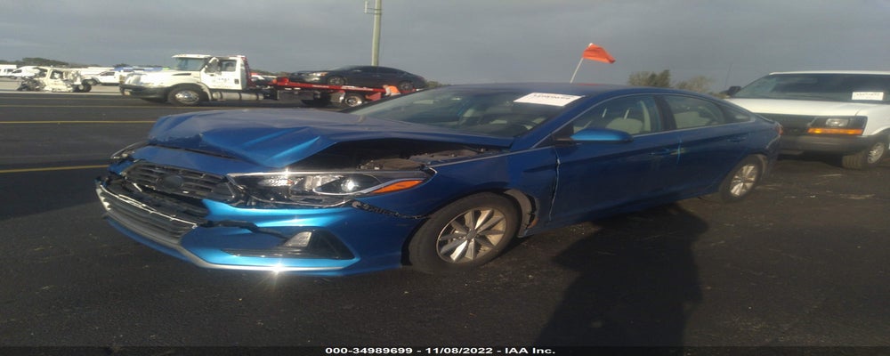 5NPE24AF6JH611651 2018 HYUNDAI SONATA photo no. 2