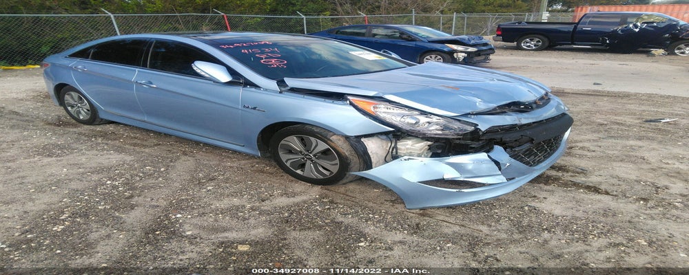KMHEC4A40FA132096 2015 HYUNDAI SONATA photo no. 5