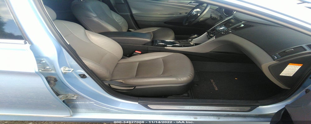 KMHEC4A40FA132096 2015 HYUNDAI SONATA photo no. 5